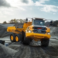 Шарнирно-сочленённый самосвал Volvo A30F