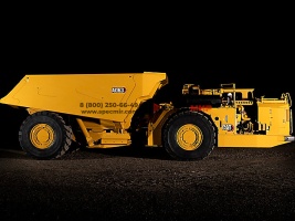 Подземный самосвал Cat AD63