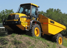 Шарнирно-сочленённый самосвал JCB 718
